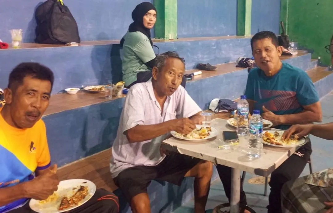 Ngabuburit dan Bukber Ramadhan di Lapangan Tenis Sekora
