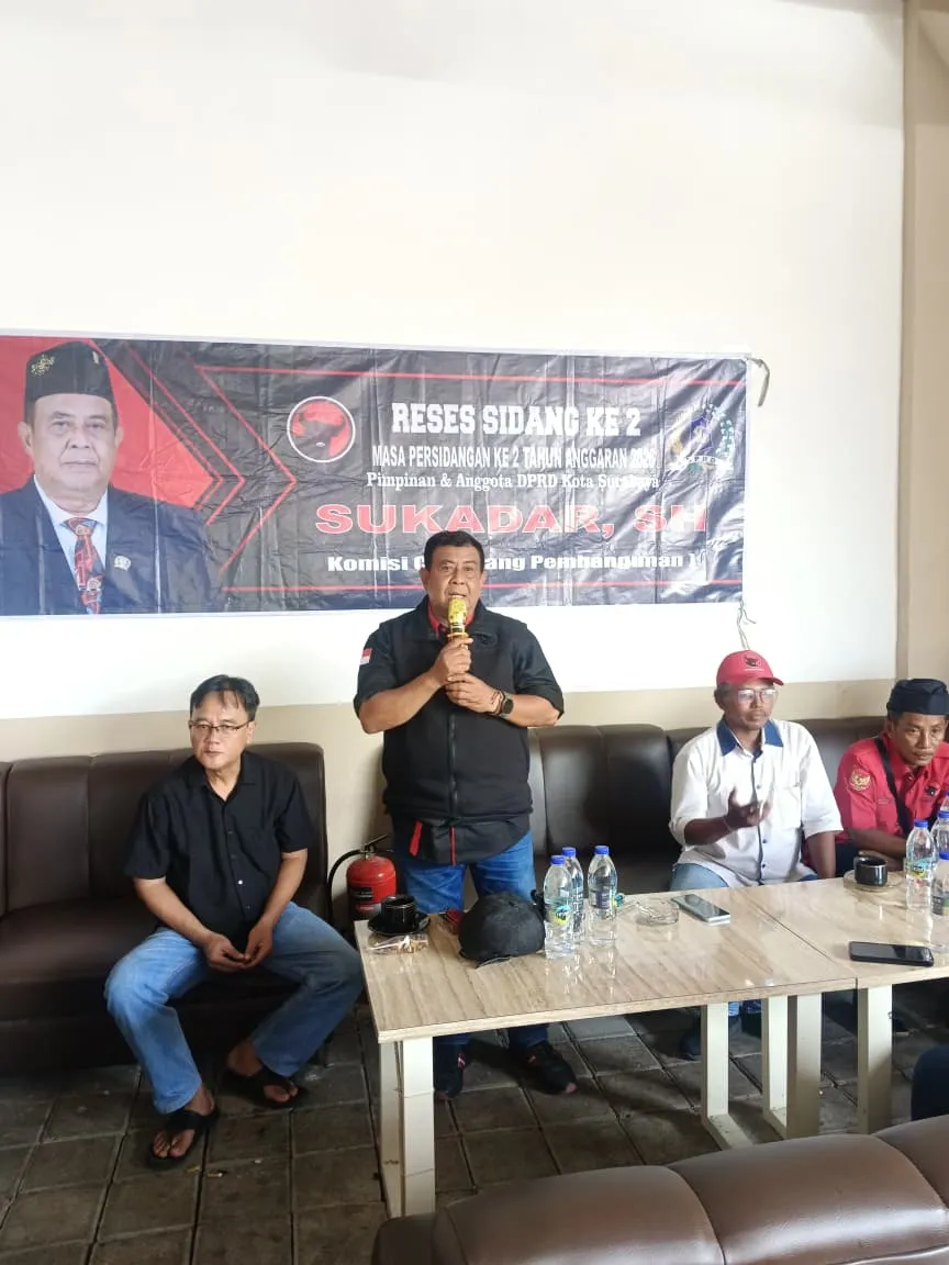 Sukadar Terima Aspirasi Warga Surabaya: Paving, Adminduk, hingga Ijazah Ditahan