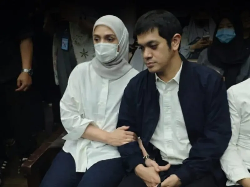 Anak Riza Chalid Dijatuhi Hukuman 15 Tahun Penjara dan Uang Pengganti Rp2,9 Triliun