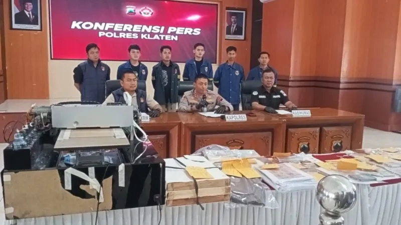 Polres Klaten Ungkap Jaringan Uang Palsu, Amankan Ribuan Lembar Pecahan Seratus Ribu