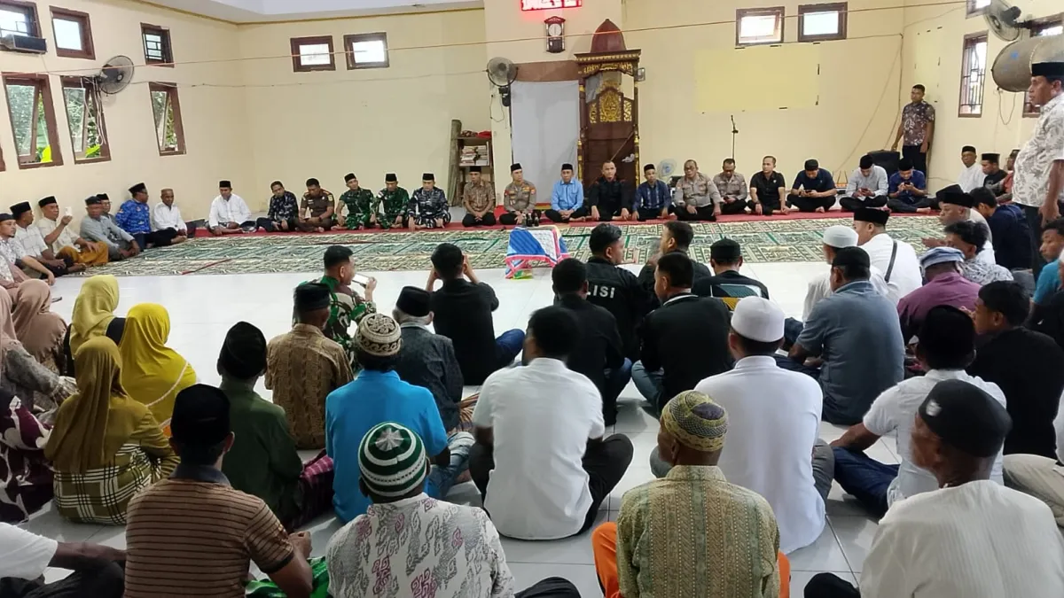 Kapolda Maluku Fasilitasi Perdamaian Warga Fidatan Kota Tual