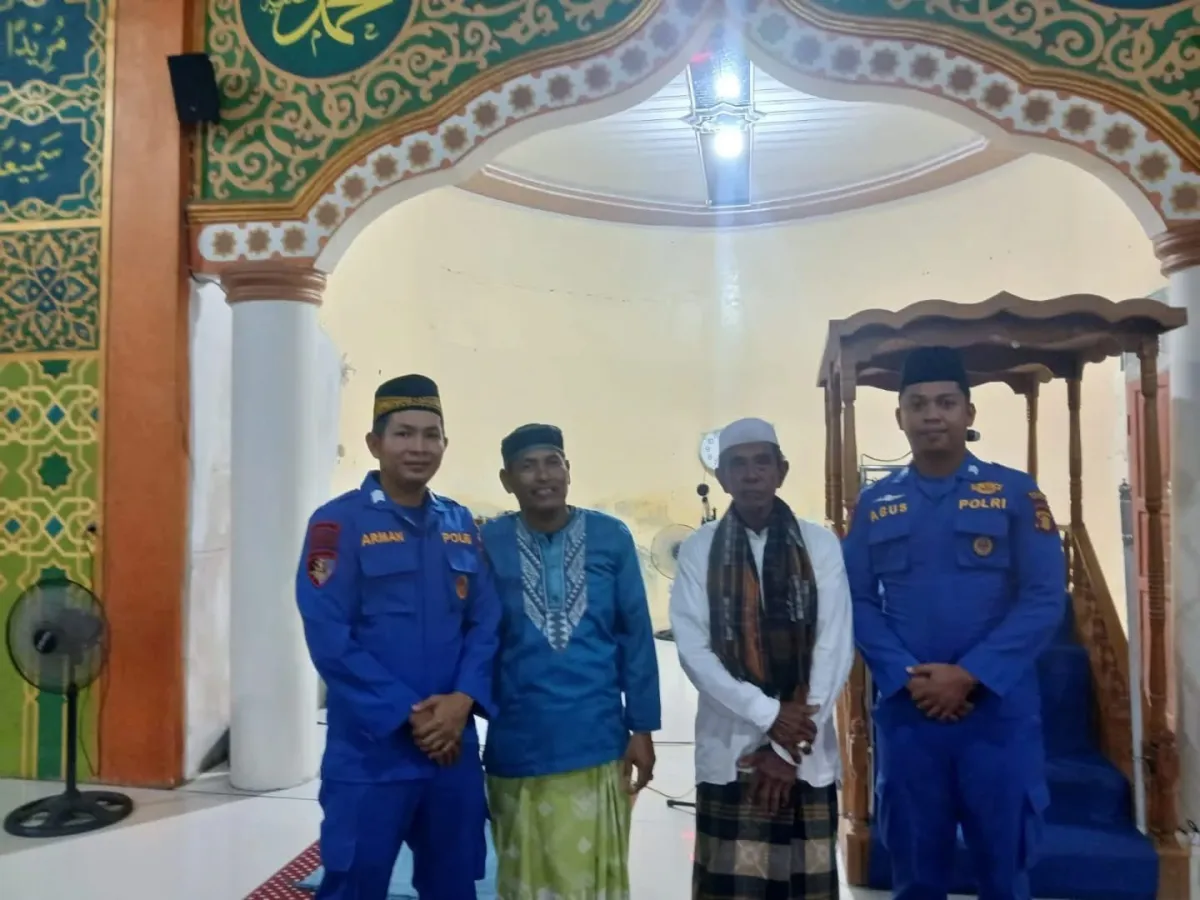 Sat Polairud Polres PPU Gelar Tarawih Bersama Masyarakat di Bulan Ramadan