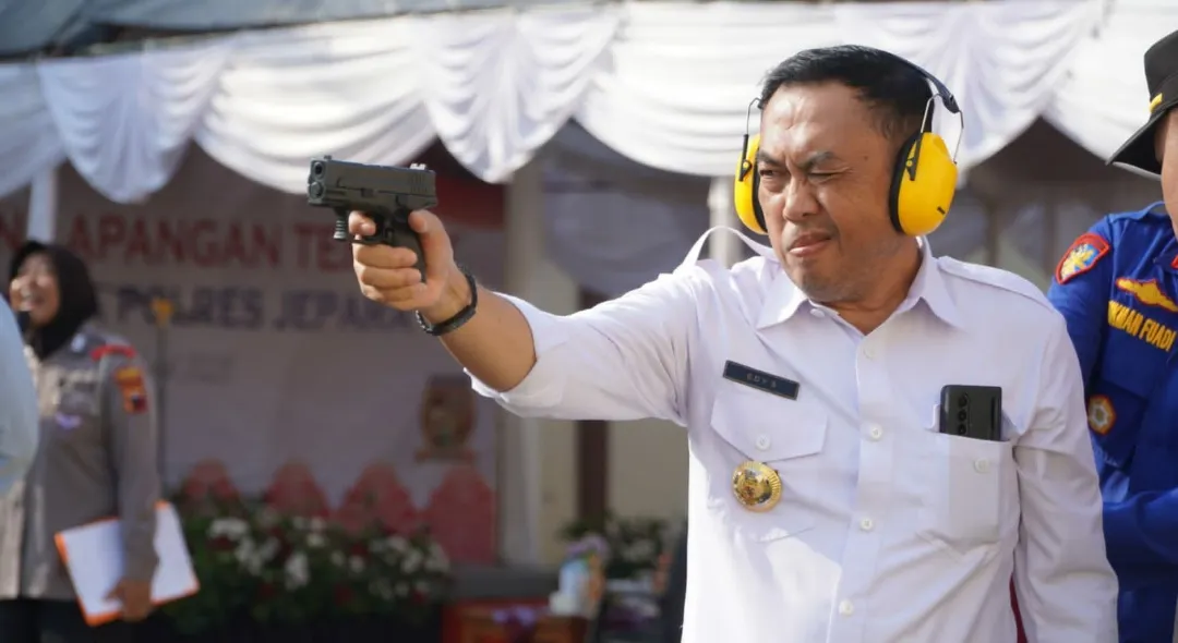 Peresmian Lapangan Tembak Bhayangkara di Markas Polres Jepara