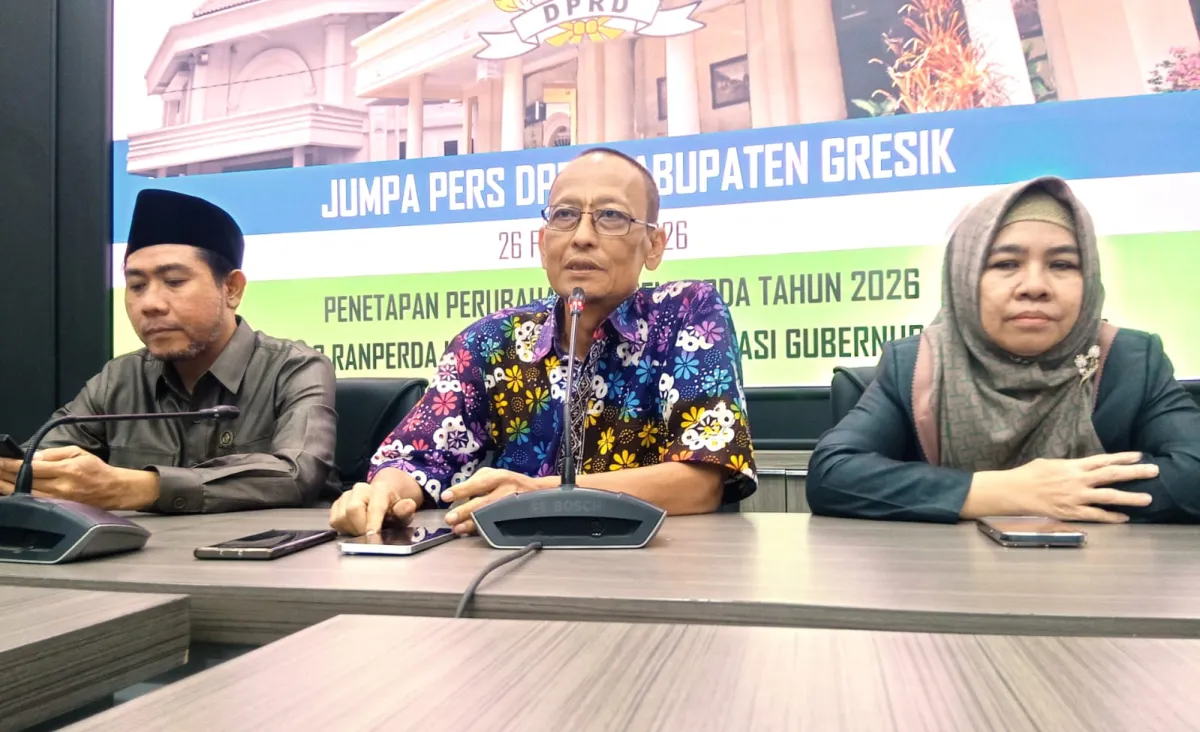DPRD Gresik Tetapkan Tiga Ranperda dan Serukan Penghentian PHK Buruh PT KAS