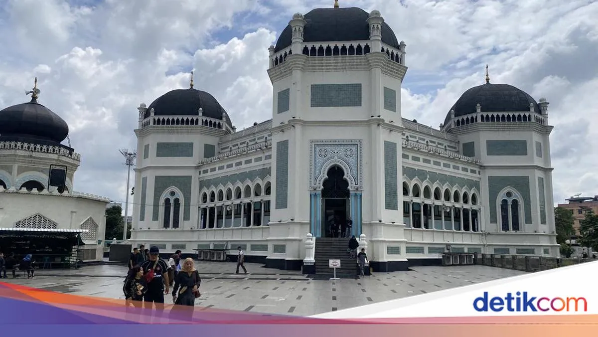 Temukan 5 Destinasi Wisata Religi di Medan Selama Ramadan