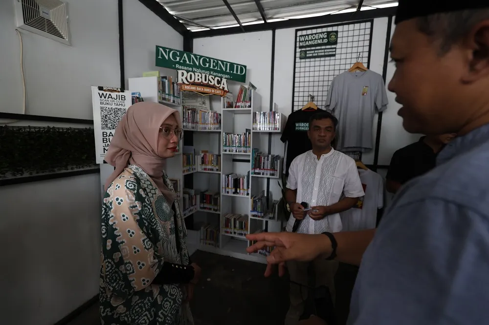 Pemkot Kediri Tingkatkan Minat Baca dengan Perpustakaan di Kafe