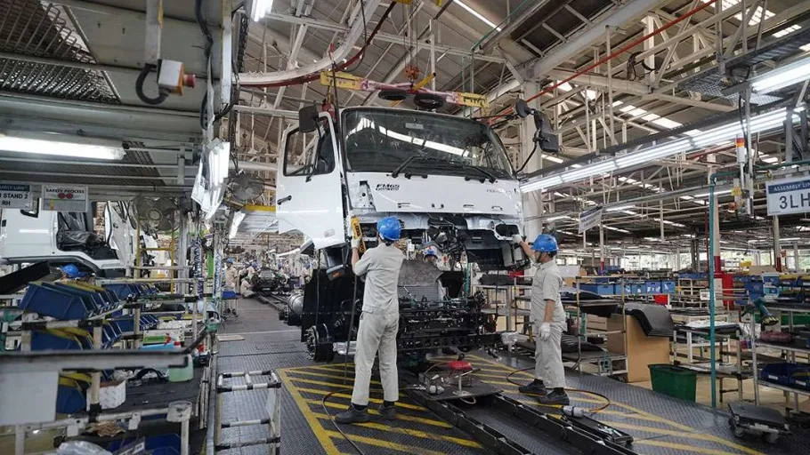 Mitsubishi Fuso Capai Pangsa Pasar Hampir 40% dan Siap Perkuat Layanan 2026