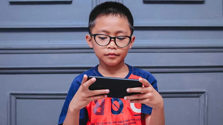 Platform Digital Diwajibkan Lindungi Anak dari Risiko Medsos