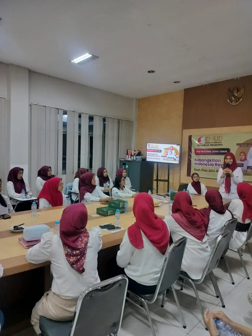 DPD EMUD Jatim Salurkan Bantuan Beras dan Program MBG ke Masyarakat