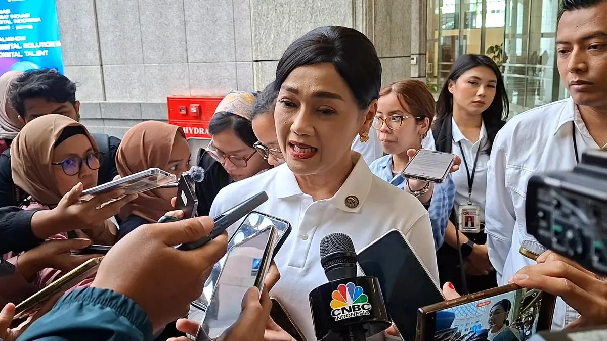 OJK Jatuhkan Sanksi Denda Rp 5,35 M kepada Influencer Saham BVN