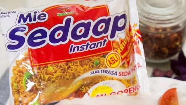 Buruh Mie Sedaap Terancam Tidak Dapat THR Saat Dirumahkan Menjelang Lebaran