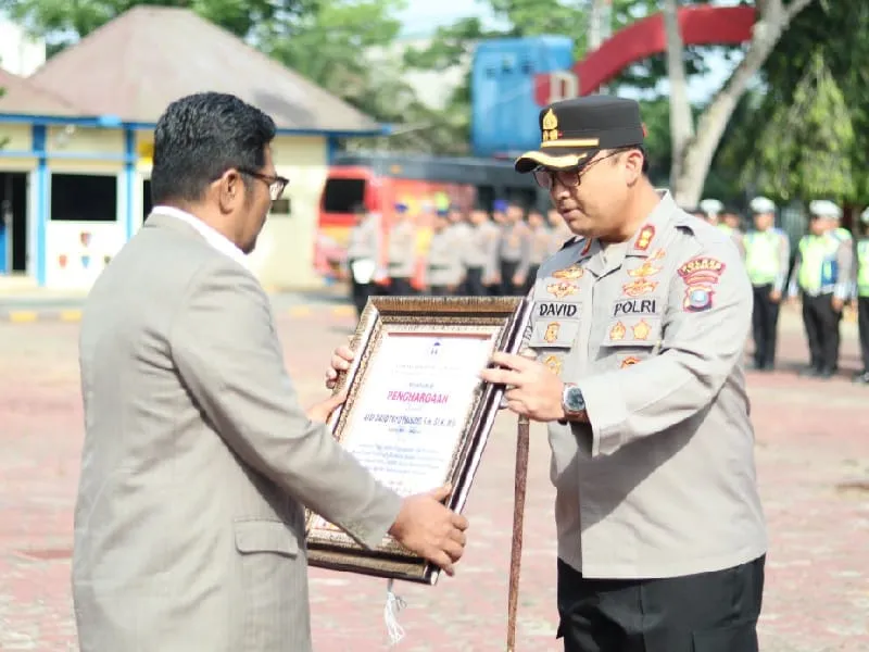 Polres Langkat Terima Penghargaan dari Komnas PA atas Penanganan Kasus Penganiayaan Secara Humanis