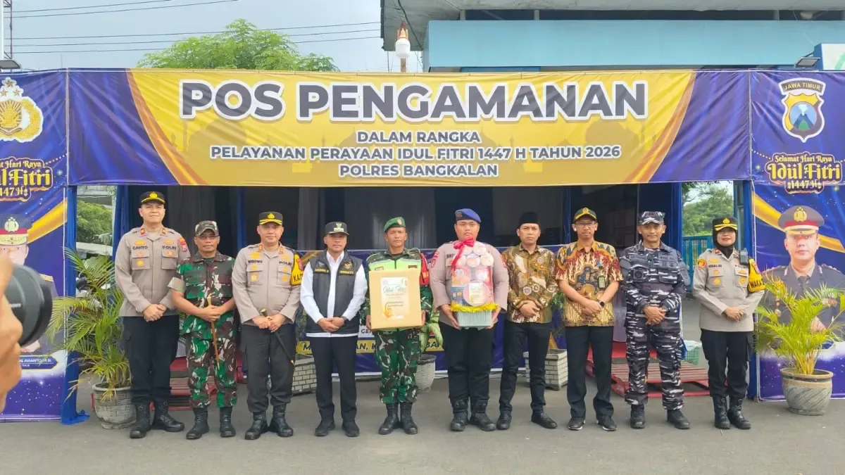 Bupati Lukman Pantau Pos Pengamanan untuk Kelancaran Arus Mudik