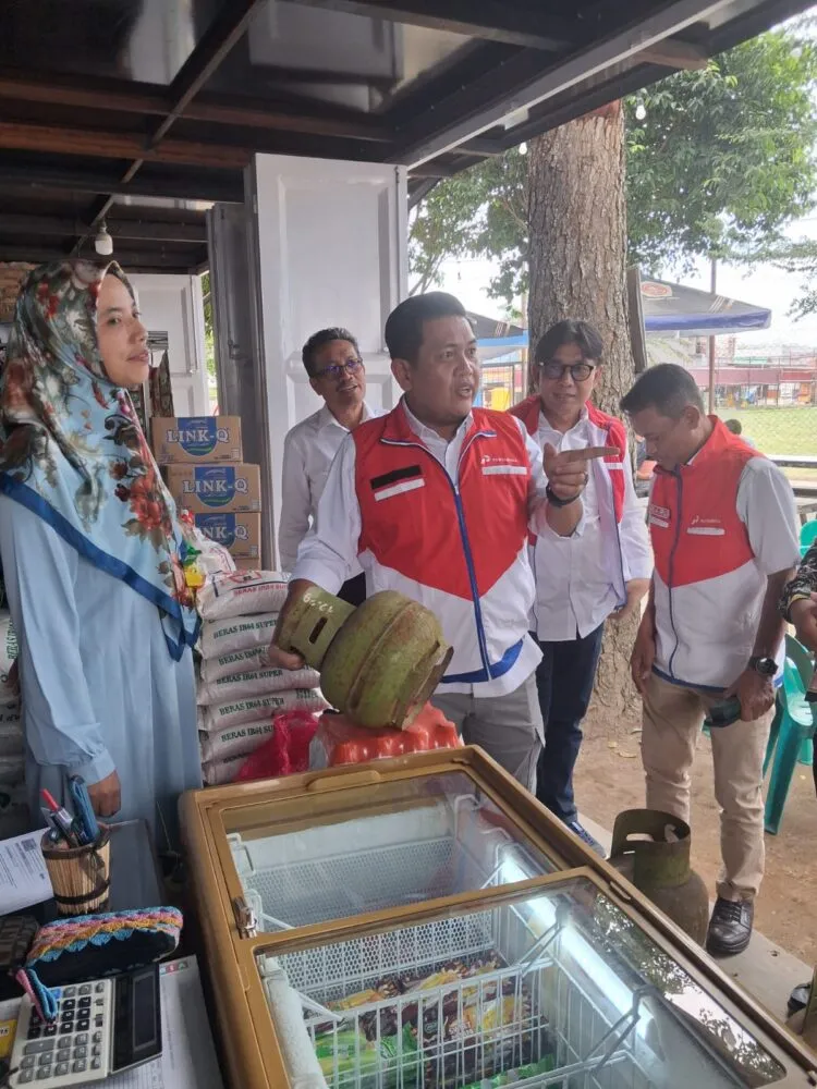 Deputi Kementerian Koperasi Tinjau Koperasi Desa Merah Putih di Medan Krio