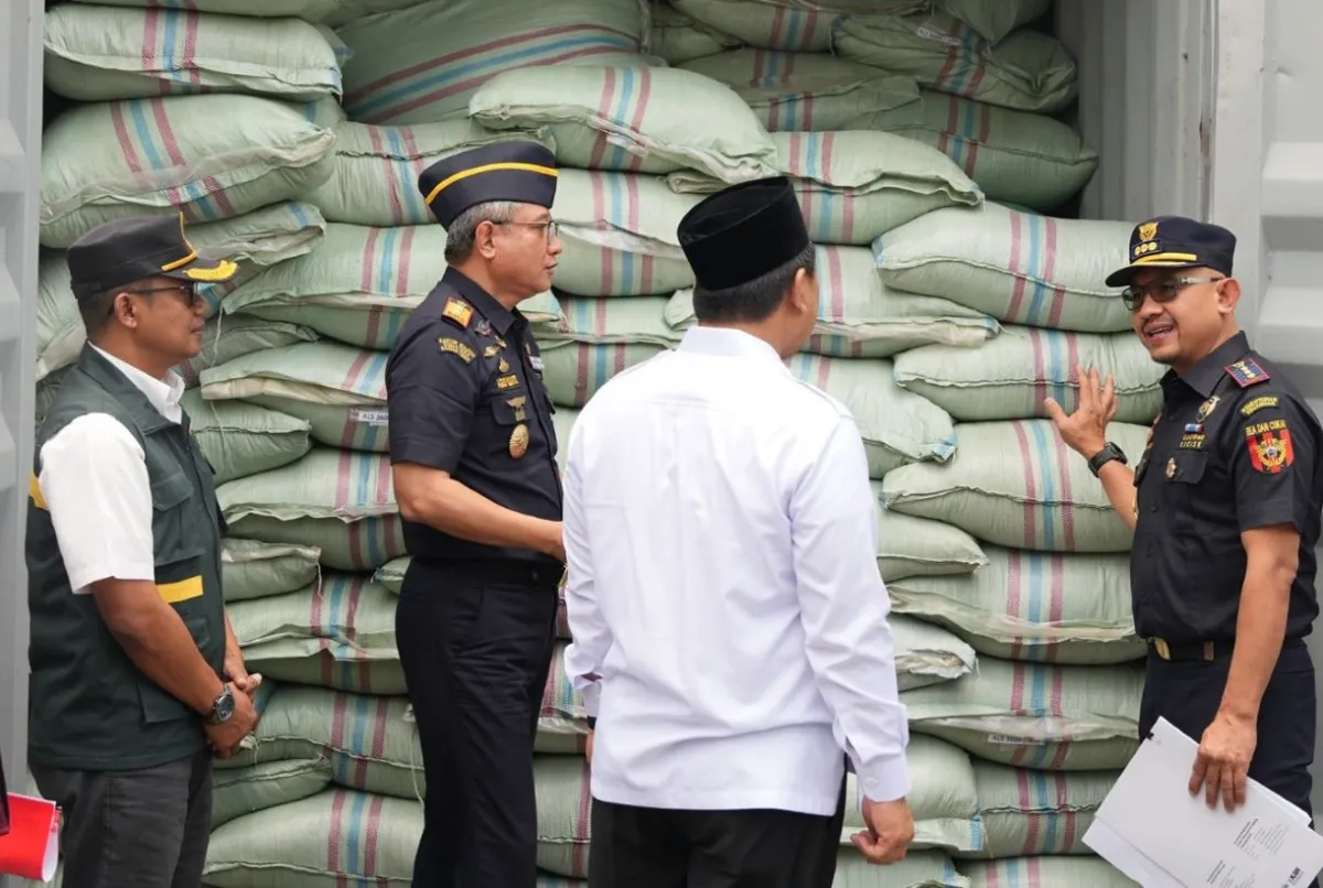 Bea Cukai Ungkap Ekspor Ilegal 5 Kontainer Kratom ke India