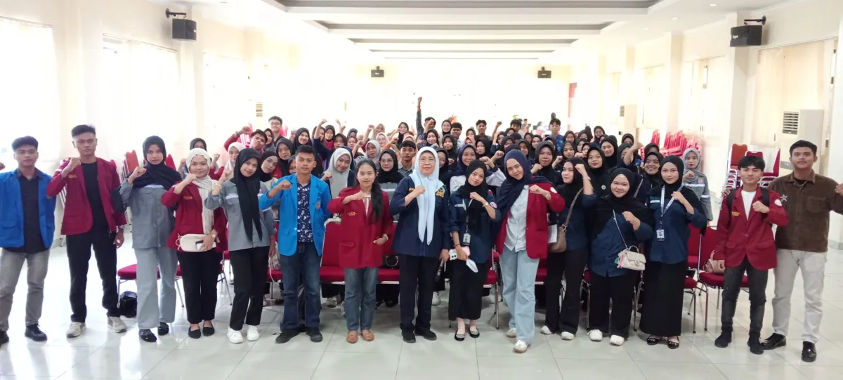 Andi Yuliani Paris Sosialisasikan 4 Pilar Kebangsaan kepada Mahasiswa di Bone