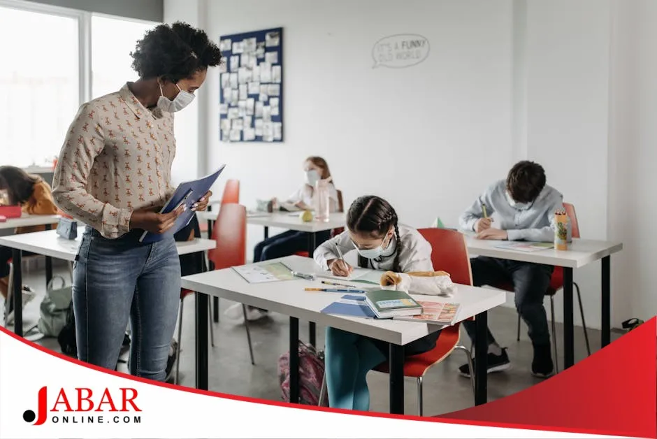 Solusi Penataan Tenaga Honorer Lewat Skema PPPK Paruh Waktu di Sekolah