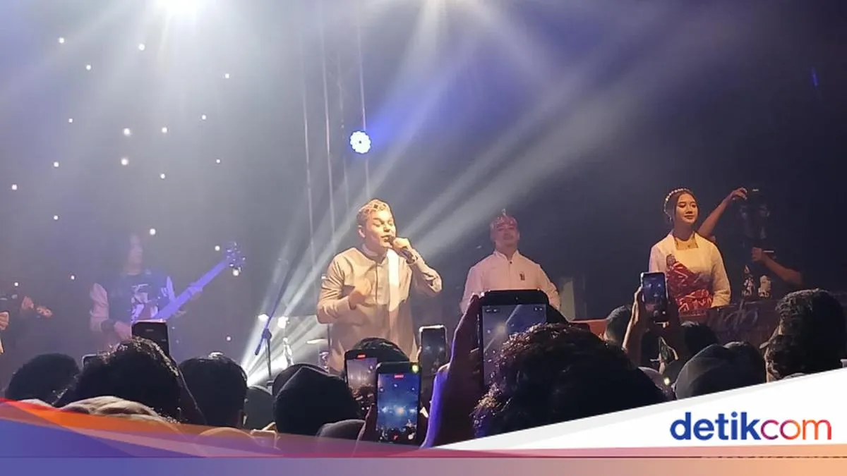 Kolaborasi Danilla dan Is Pusakata Bersama Haddad Alwi di Konser Memukau