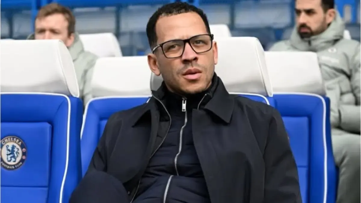 Pemecatan Liam Rosenior Didorong Isu Ruang Ganti di Chelsea
