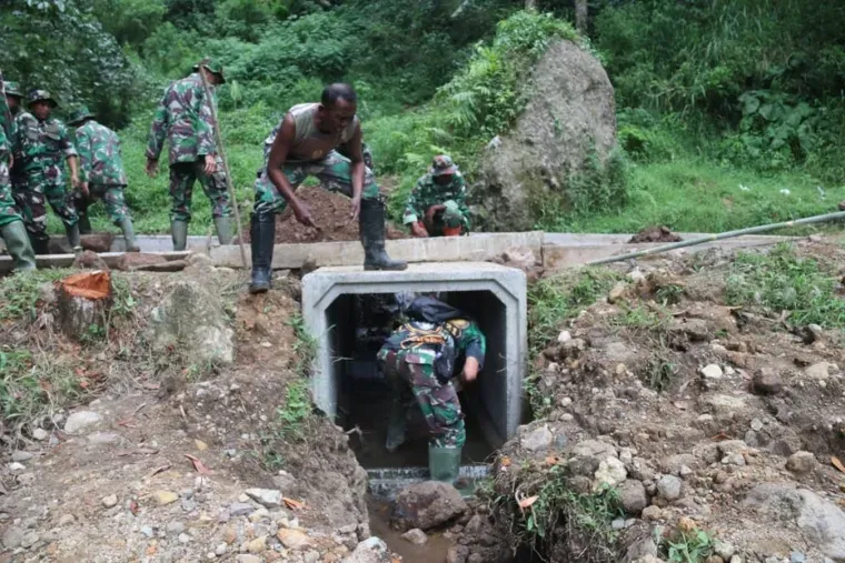Pemasangan Box Culvert TMMD 127 Dorong Peningkatan Infrastruktur Desa Cipelah