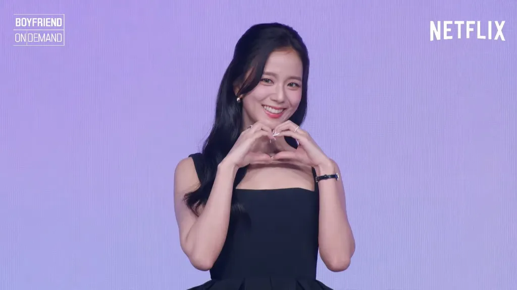 Jisoo BLACKPINK Tampil Menawan dengan 250 Kostum di Drama 'Boyfriend on Demand'