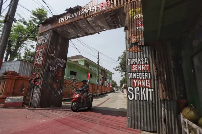 Dekorasi 17 Agustusan dengan Pesan Antikorupsi Dihapus Usai Tiga Hari