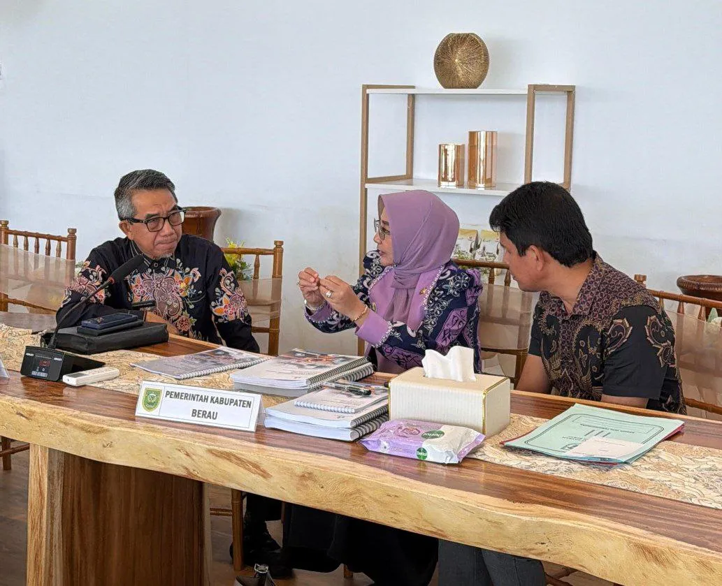 Bupati Berau dan Kutai Timur Diskusikan Konflik Tapal Batas