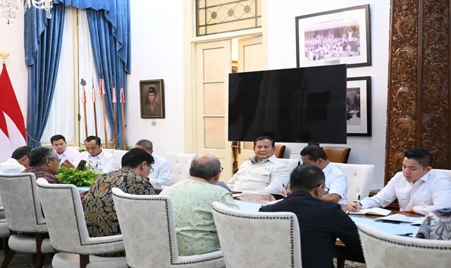 Presiden Prabowo Memimpin Rapat Antisipasi Stabilitas Harga dan Infrastruktur Jelang Lebaran