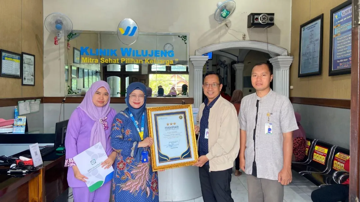 FKTP Mojokerto Raih Penghargaan Bintang 3 atas Transformasi Digital JKN