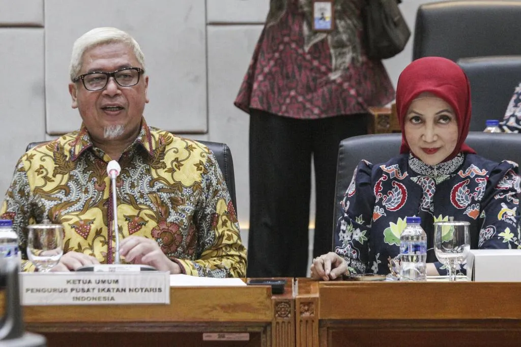 DPR Minta Masukan Terkait Aspek Kenotariatan dalam RUU HPI