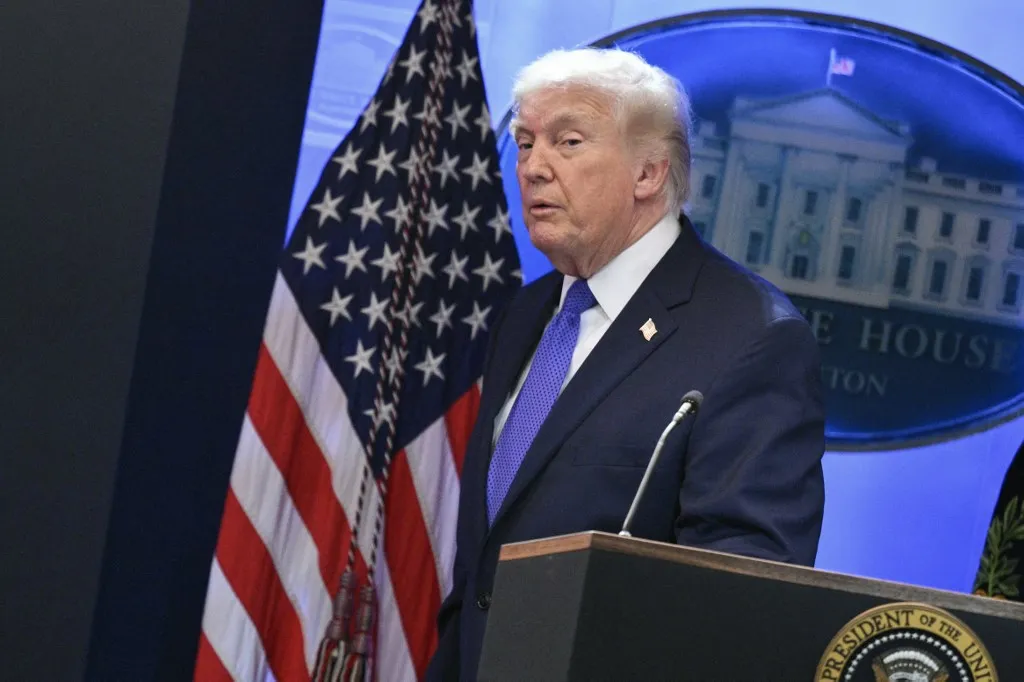 MA AS Batalkan Kebijakan Tarif Trump, Sebut Melampaui Wewenang