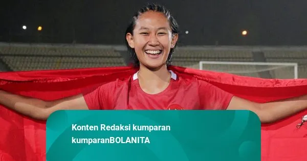 Sabrina Mutiara: Pesepak Bola Berbakat yang Juga Penyanyi