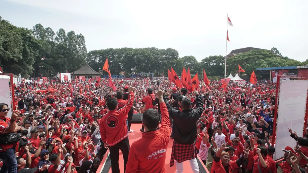 Kampanye Perdana PDIP di Tangerang: Penekanan pada Pengalaman dan Keterbukaan Masyarakat
