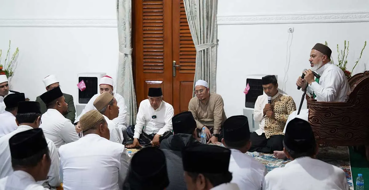 Kiai Asep Pimpin Istighosah dan Sampaikan Harapan untuk Pemimpin dan Masyarakat Mojokerto