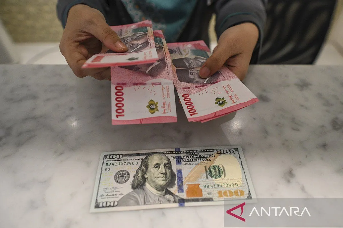 Penguatan Rupiah Didorong Komitmen Tarif Trump