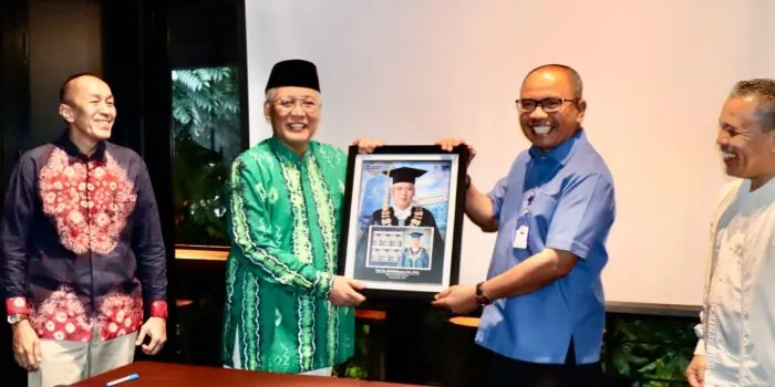 Kantor Pos Se-Indonesia Jadi Lokasi Ujian Online Universitas Terbuka