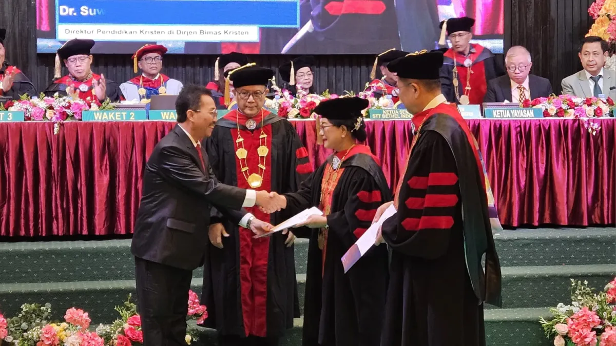 STT Bethel Indonesia Lantik Dua Guru Besar Baru di Bidang Pendidikan dan Teologi