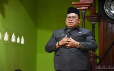 Komitmen Pemerintah Kubu Raya Selesaikan Pembangunan Jalan Poros