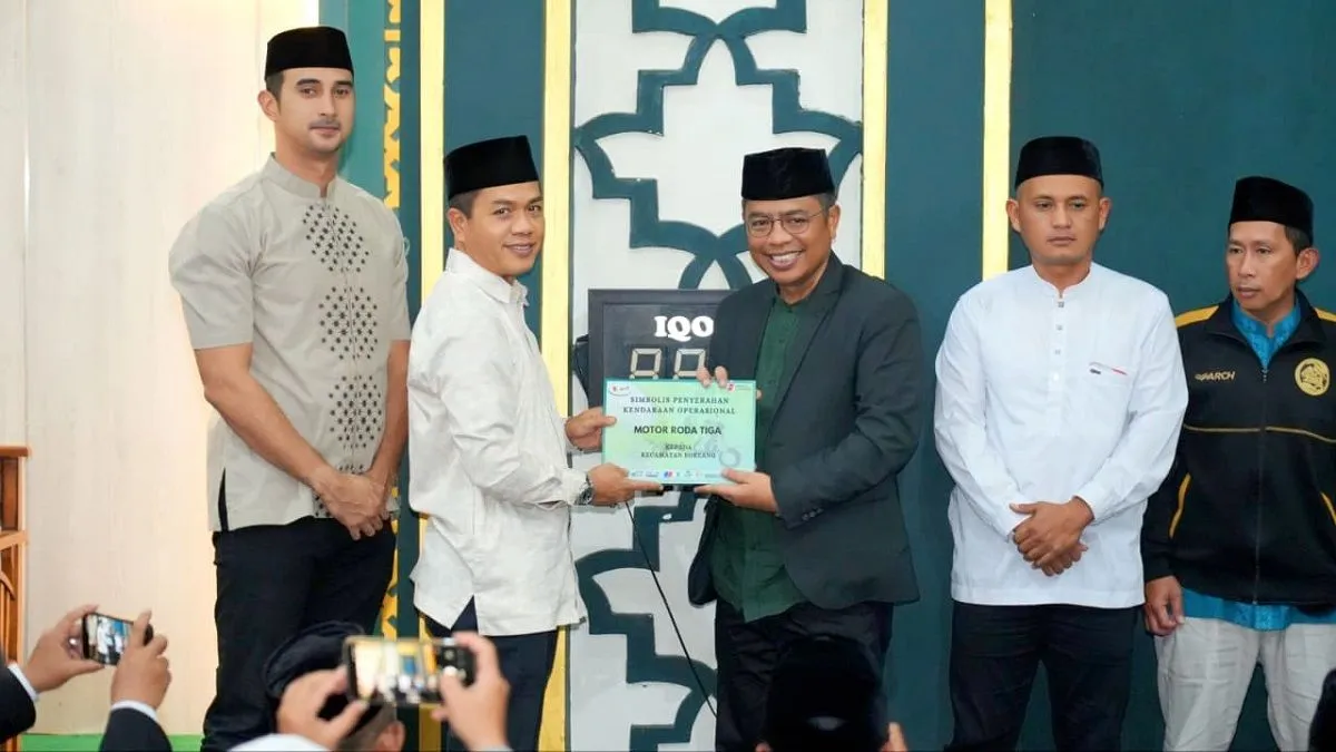 Kang DS Salurkan Bantuan Pangan untuk 28.370 Keluarga Rentan di Kabupaten Bandung
