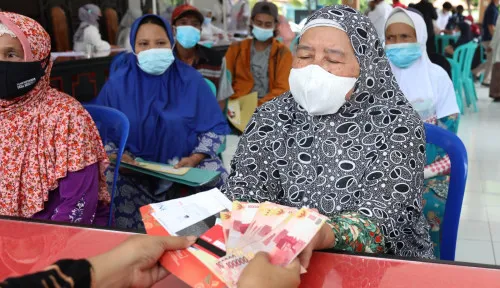 Pemkot Tangerang Salurkan Bantuan Tunai Rp600 Ribu Jelang Ramadan