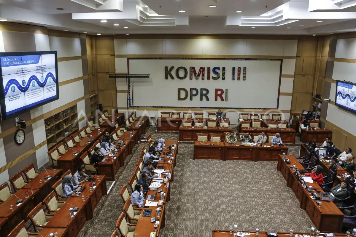 Rapat Dengar Pendapat Komisi III Bahas RUU Perampasan Aset dan Hukum Acara Perdata