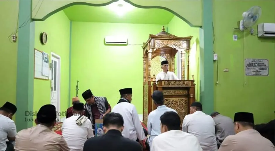 Safari Ramadan Wakil Wali Kota Lubuk Linggau di Masjid Al Mukhlisin