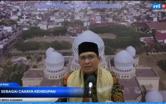 Ilmu Sebagai Cahaya Kehidupan: Inspirasi dari Program Mutiara Pagi