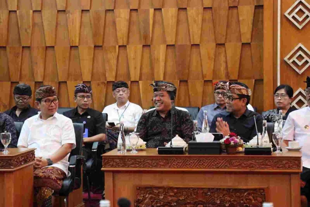 Bupati Bangli Dapat Arahan Transformasi Digital dari Jenderal Luhut