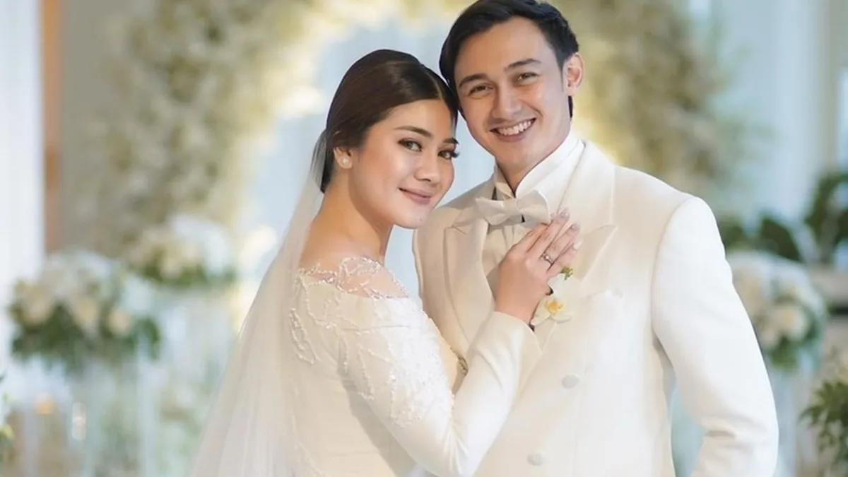 Moment Manis Ciuman Pertama Caesar Hito dan Felicya Angelista