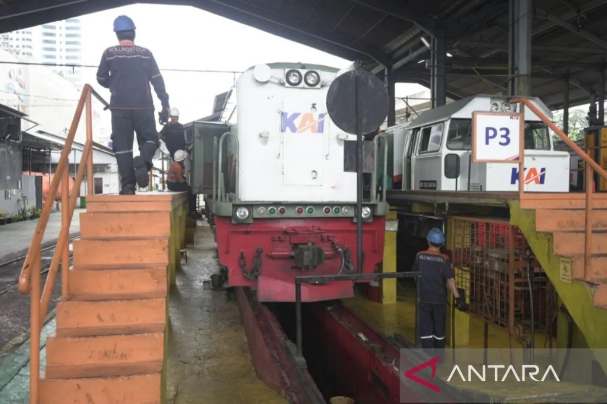 KAI Sumut Siapkan 31 Lokomotif dan 73 Kereta untuk Mudik Aman