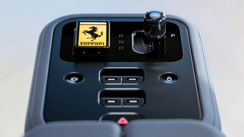 Ferrari Kenalkan Luce: Mobil Listrik Pertama dengan Desain Inovatif