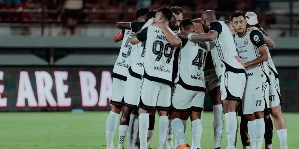 Persija Raih Kemenangan Dramatis di Markas Malut United