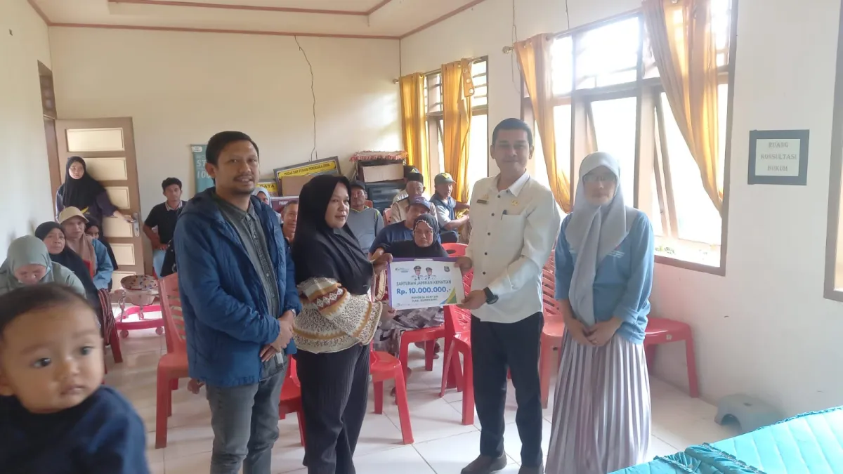 BPJS Ketenagakerjaan Berikan Santunan Kematian untuk Pekerja Rentan di Enrekang