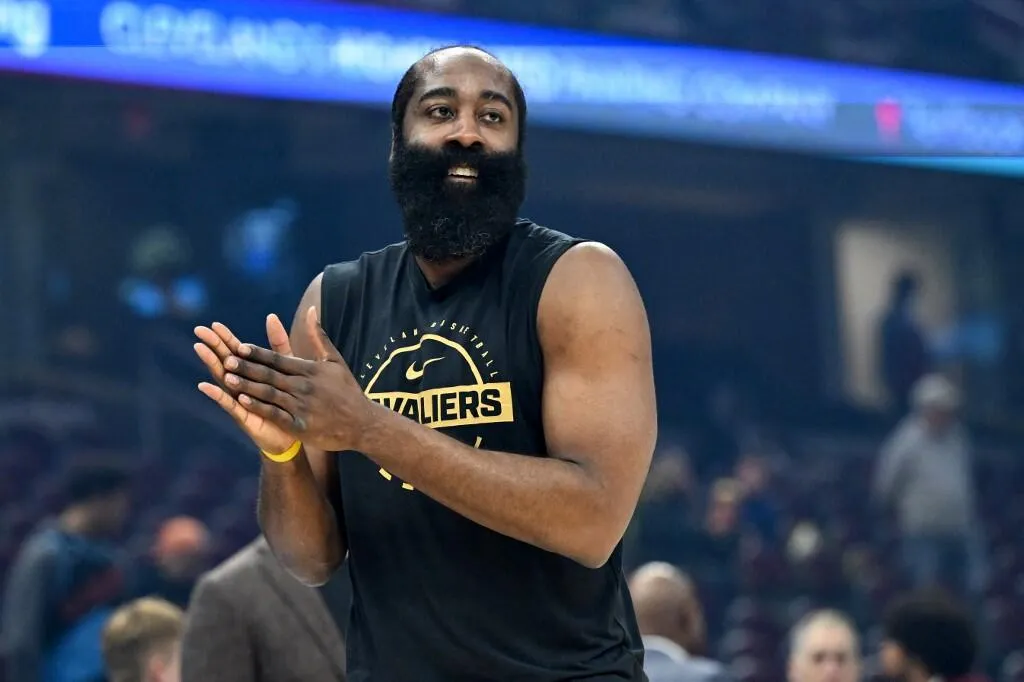 James Harden Absen Akibat Patah Ibu Jari Saat Cavaliers Kalah dari Bucks